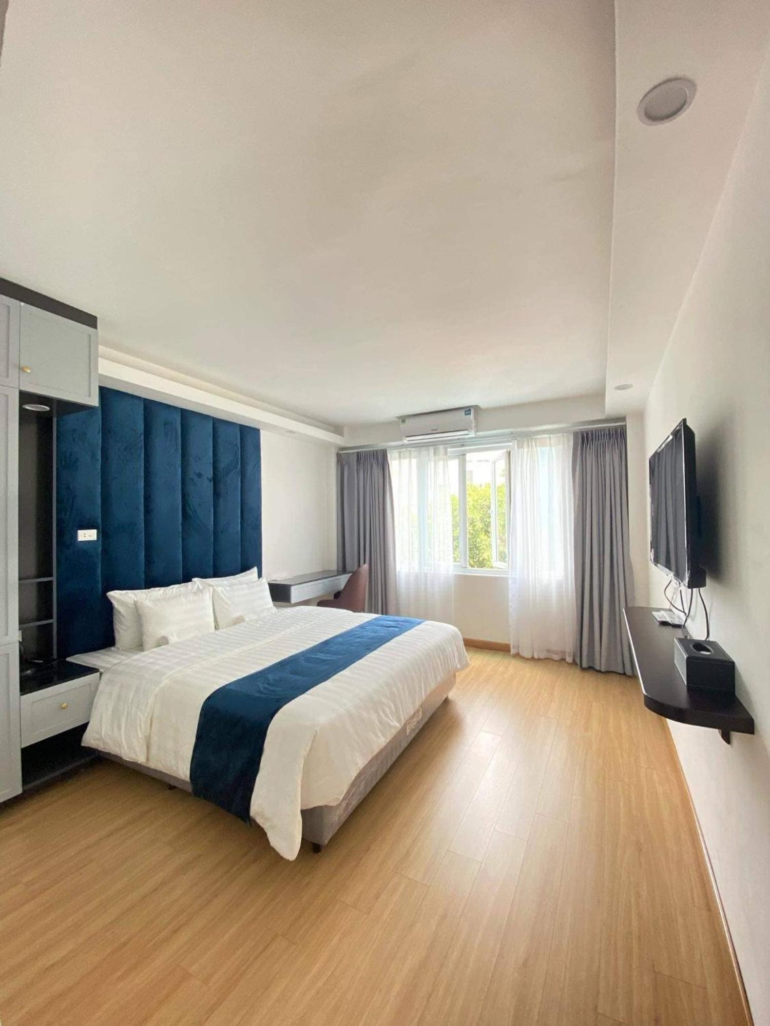 Hanoi Capital Premium Hotel Zewnętrze zdjęcie